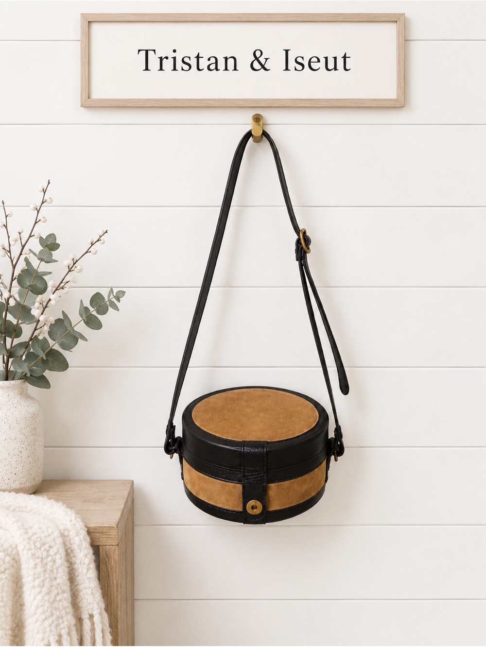 TRISTAN & ISEUT Vintage Round Suede & Leather Crossbody Bag Black & Tan